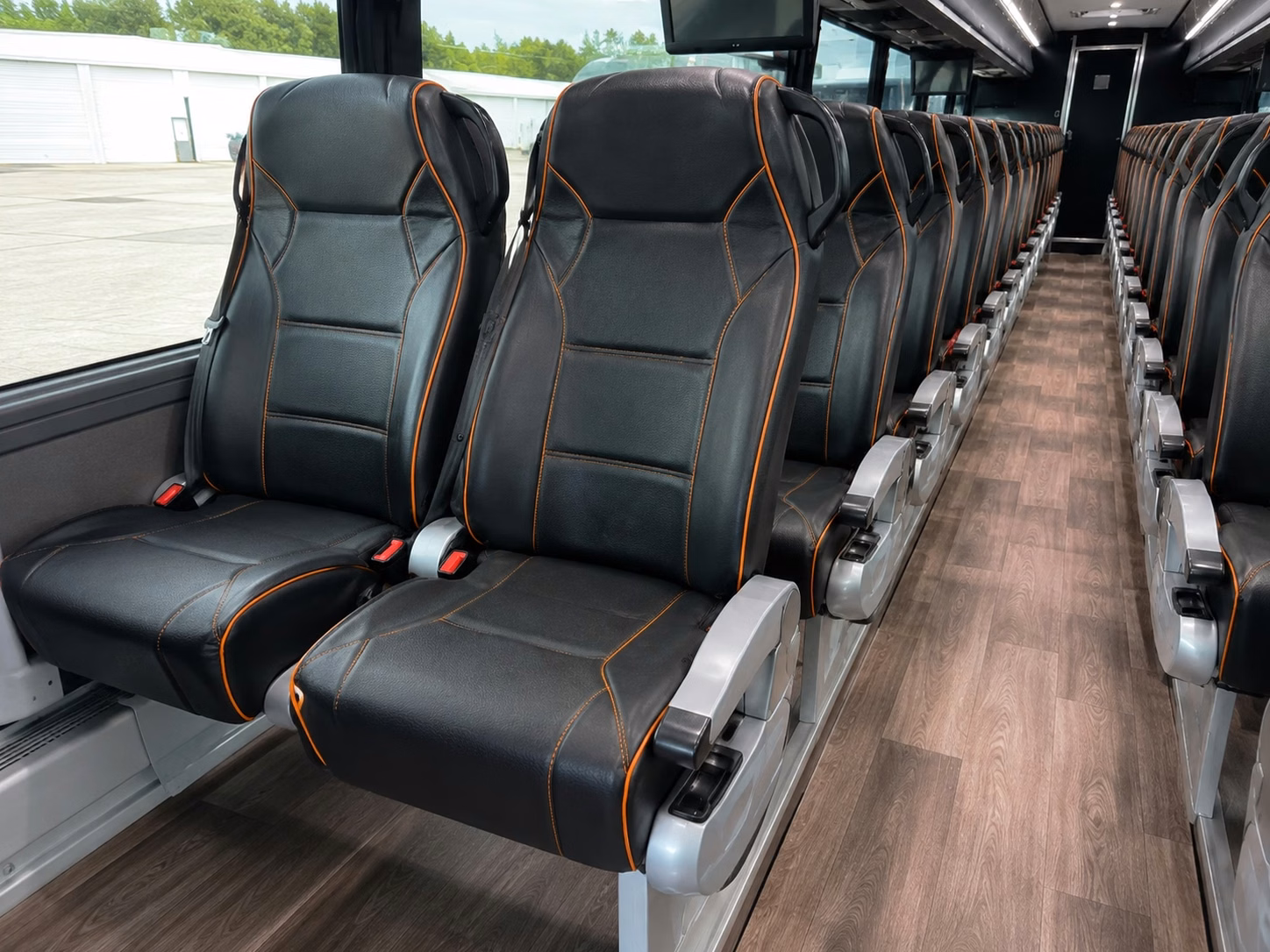 fan bus rentals to new york giants and jets games from stamford