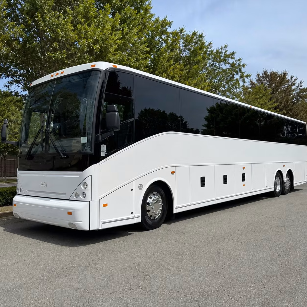 getting your group to jfk lga or ewr from stamford has never been simpler